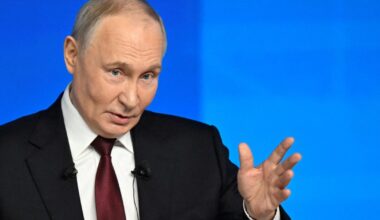 Moscou a fait une «proposition» à Paris sur le chercheur emprisonné Laurent Vinatier, sa famille «espère qu’il puisse être libéré pendant les fêtes»