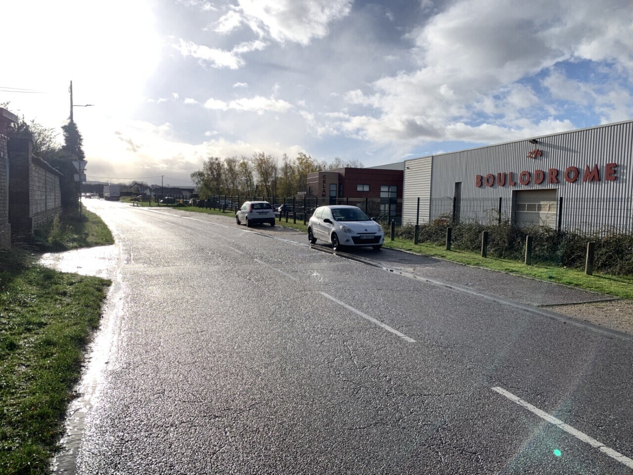 près de Rouen, un habitant handicapé peine à rentrer chez lui