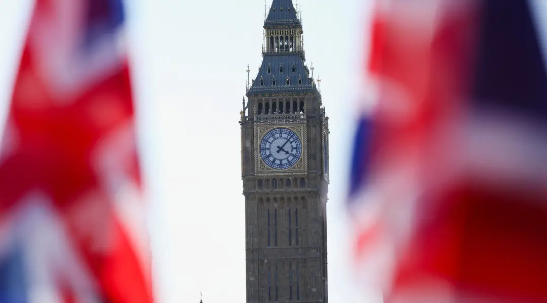 Royaume-Uni : l’économie se contracte avant le budget, renforçant les attentes de baisse des taux de la BoE
