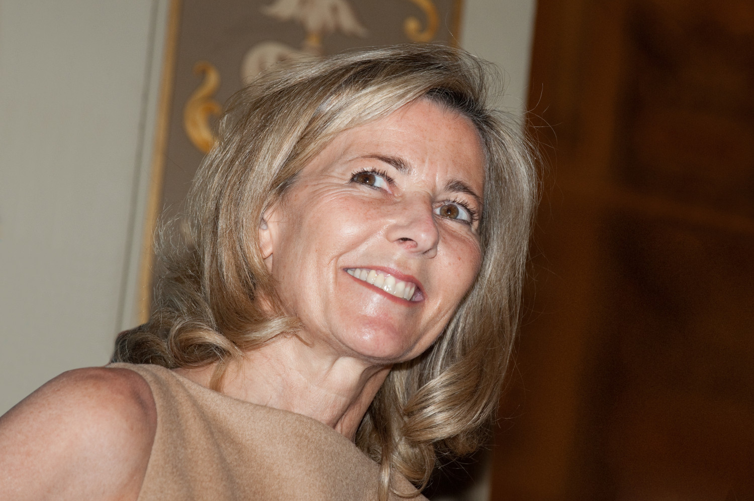 Claire Chazal (69 ans) vit dans un appartement chic et lumineux, dans cet arrondissement de Paris très prisé