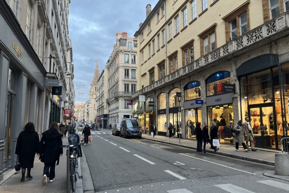Les rues du centre de Lyon sont loin d'être remplies les jours de semaine.