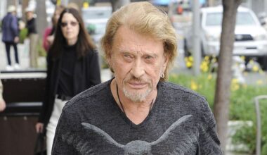 à 21 ans, son petit-fils Cameron Hallyday est son parfait sosie !