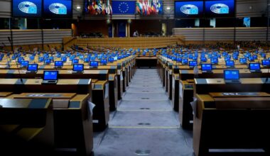 Coup de théâtre, l'Europe aurait (déjà) repoussé l'interdiction du thermique !