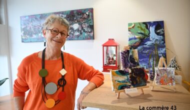 Yssingeaux : Claudie Lux n'utilise pas de pinceau pour ses peintures