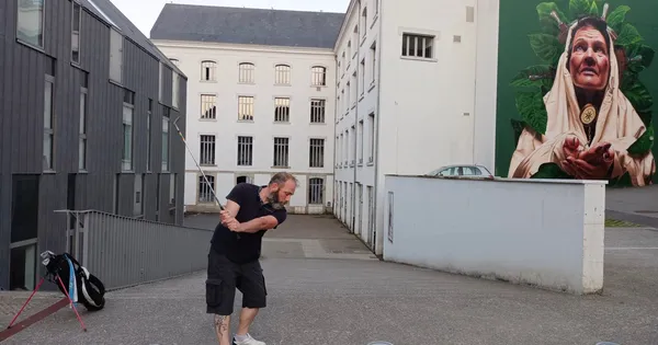 À Morlaix, du street golf dans une ancienne usine
