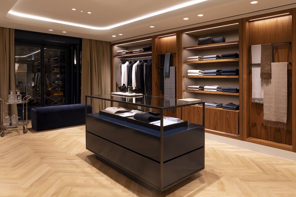 Brioni à Paris. Vue de l'intérieur