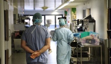 Xavier Morandi, l'ex-chef de neurochirurgie au CHU de Rennes, accusé de vouloir "faire taire" ses accusateurs