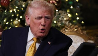 un professeur signalé au programme anti-terroriste du gouvernement pour avoir diffusé des vidéos de Trump en classe