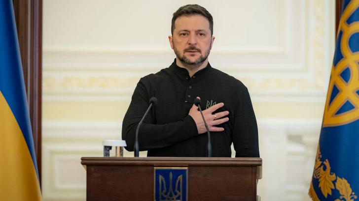 Zelensky « prêt » pour une élection présidentielle, mais qui pour lui succéder ?