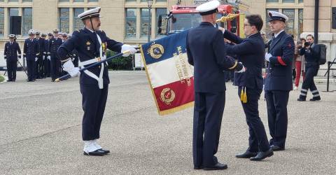 La ville de Marseille honore le bataillon des marins-pompiers