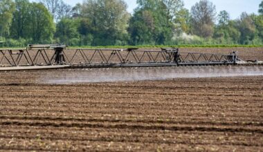 Bruxelles veut autoriser à vie les pesticides dans l'Union européenne