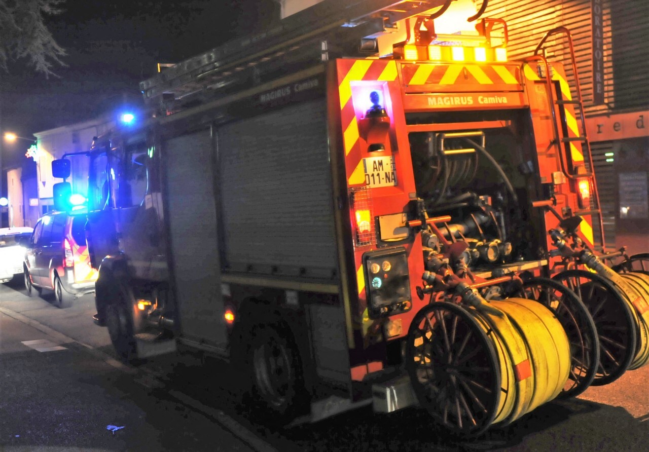 un homme foudroyé, une tornade et un glissement de terrain, les pompiers très mobilisés