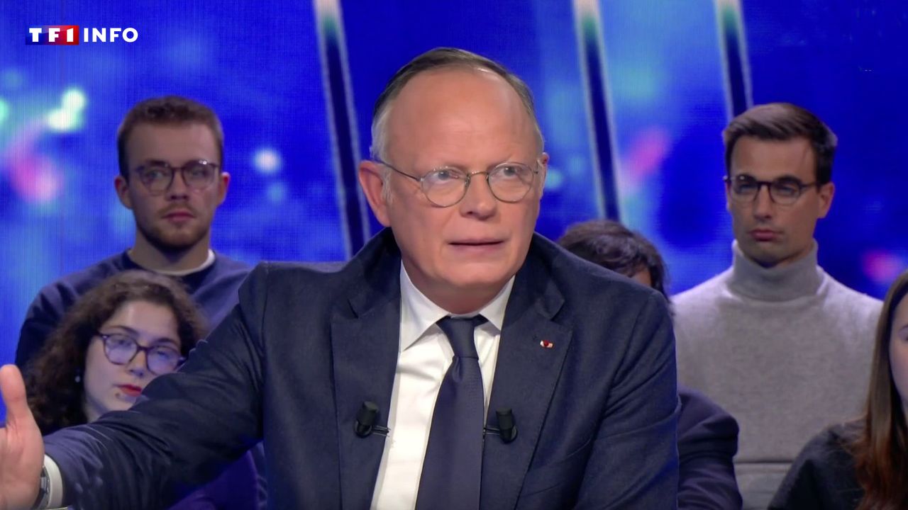 "Objectif 2027" : budget, immigration, narcotrafic... les temps forts d'Édouard Philippe sur LCI