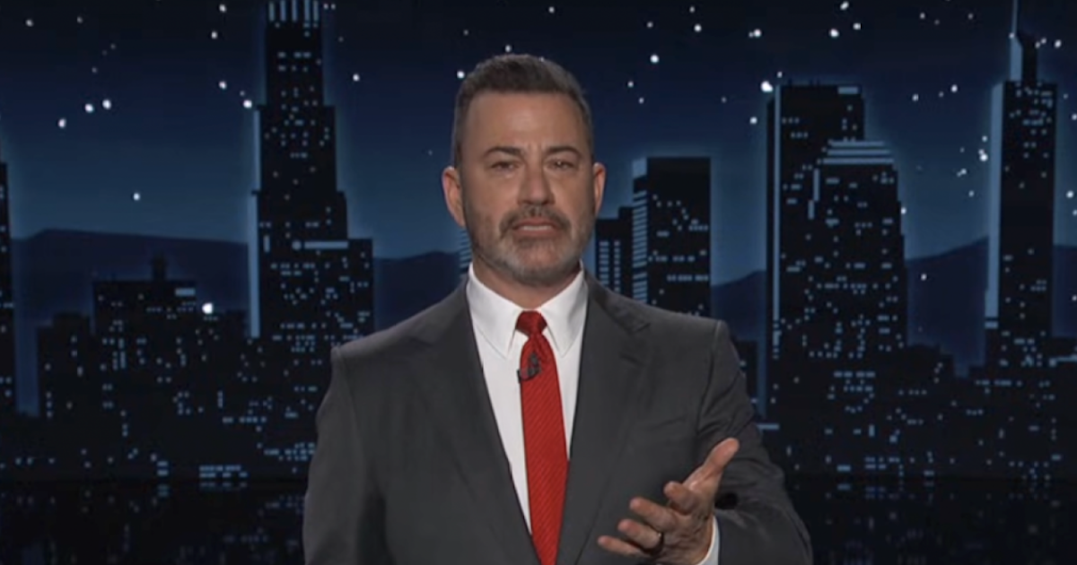 "Je pleure déjà, je suis désolé" : Jimmy Kimmel conclut "une année difficile" par des sanglots dans son late-show