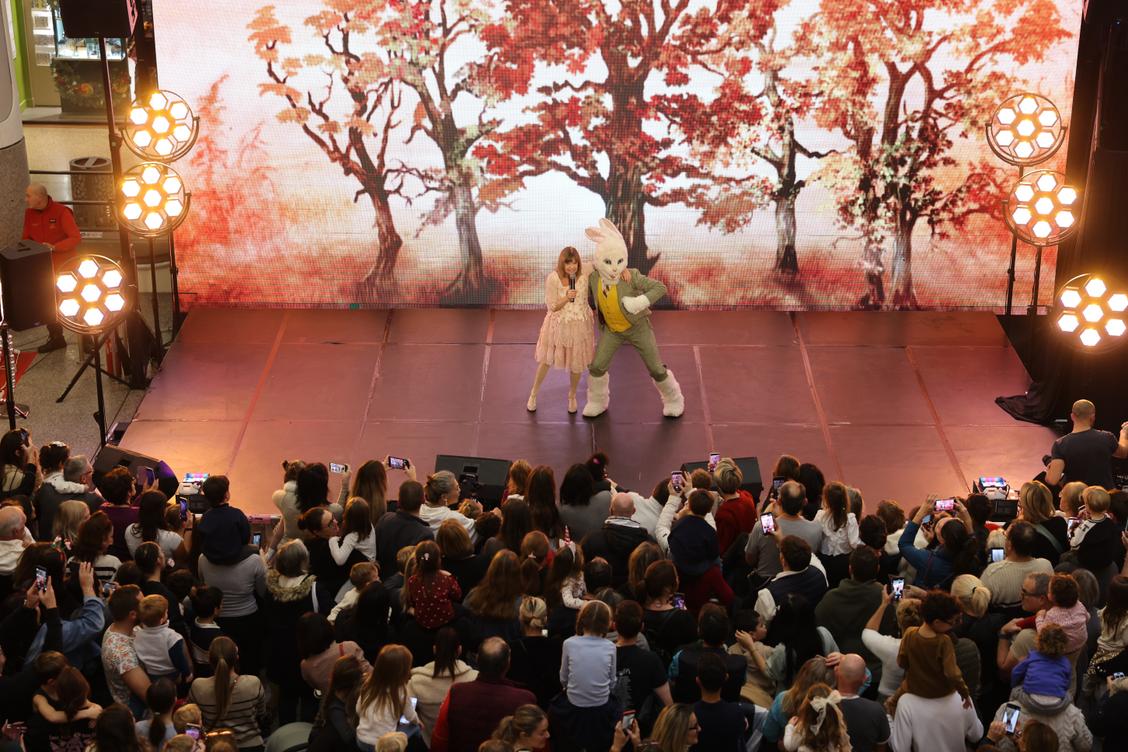Chantal Goya et son lapin ont fait le show à Cap 3000