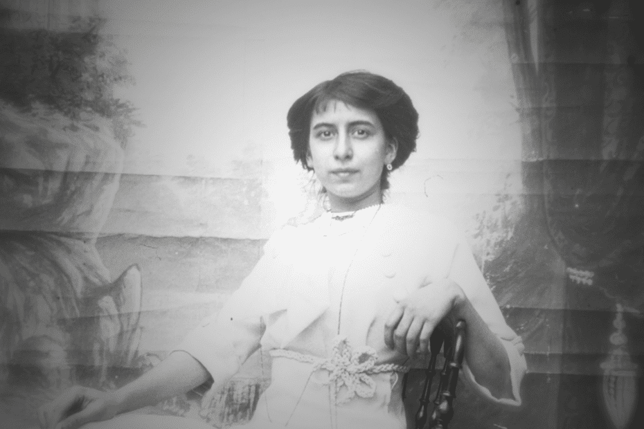 VIDÉO. L'histoire d'Hélène Plessis Vieillard, photographe oubliée de Poitiers !