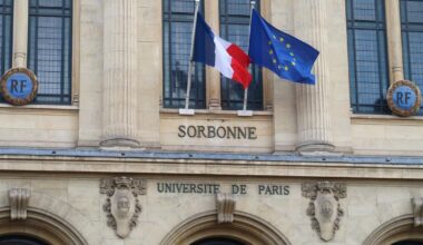 L’université Paris 1 vote une hausse contestée des frais pour les étudiants étrangers