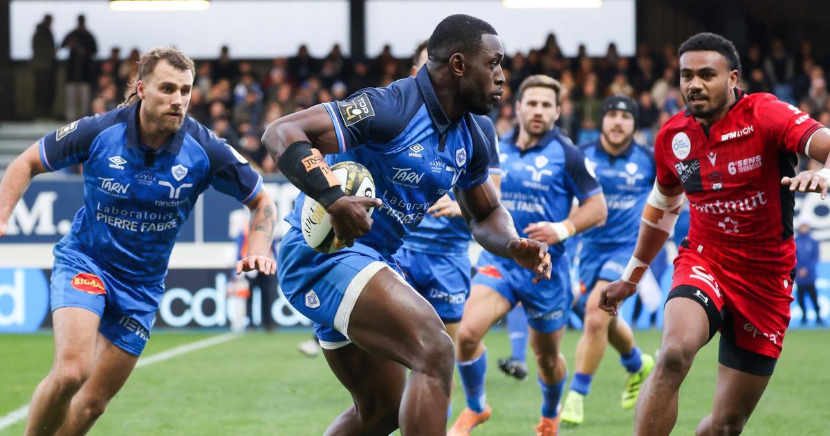 mené à la pause, Castres se lâche et renverse Lyon