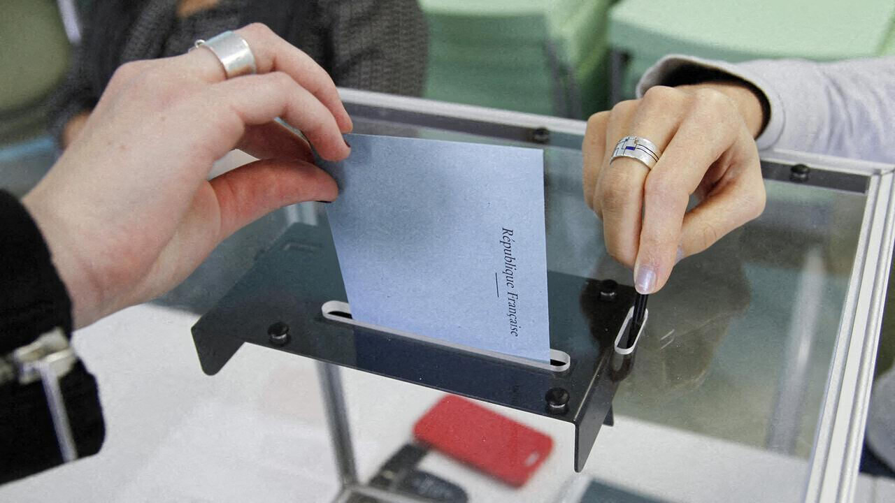 un sondage donne la gauche unie (sans LFI) en tête au premier tour, devant Dati