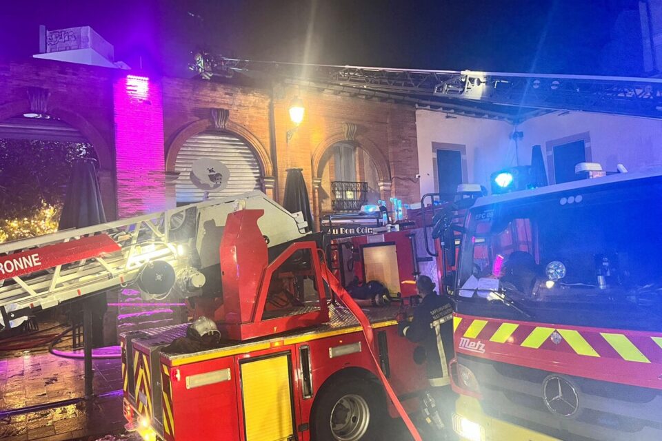 Un incendie s'est déclaré dans le Bar basque de la place Saint-Pierre à Toulouse.