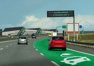 La France inaugure la première autoroute d’Europe qui recharge les voitures et les bus électriques en mouvement