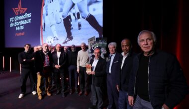 Une grande partie de l&rsquo;&eacute;quipe des Girondins de la saison 1984-1985 &eacute;tait pr&eacute;sente aux Oscars Sud Ouest du sport lundi 15&nbsp;d&eacute;cembre &agrave; Bordeaux.