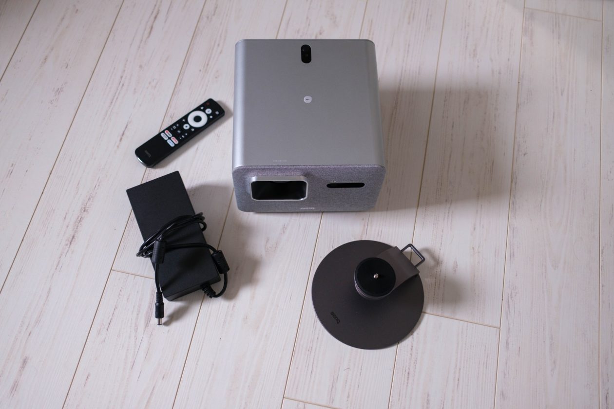 BenQ TK705i unboxing