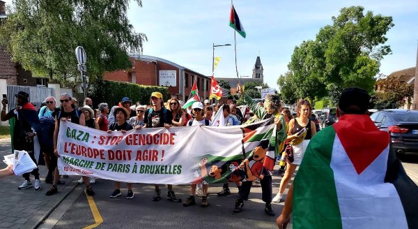 Passage de la marche Paris-Bruxelles pour Gaza dans les communes du Nord