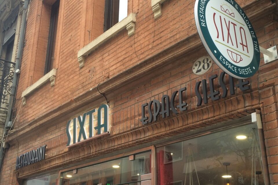 Sixta, rue de Bayard.