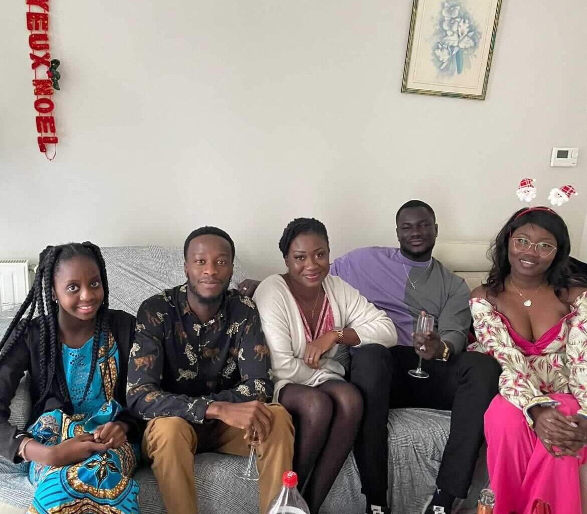 Près de Rouen, ces frères et sœurs invitent les étudiants seuls à fêter Noël avec eux