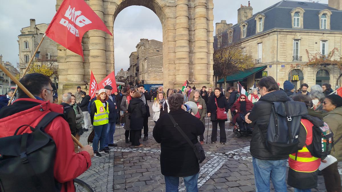 Les « Fauchés solidaires » manifestent à La Victoire contre la « guerre aux précaires »