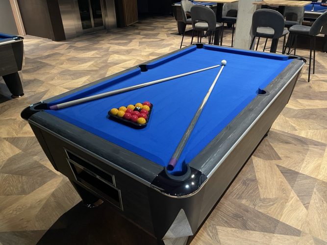 billard restaurant bowling orangerie