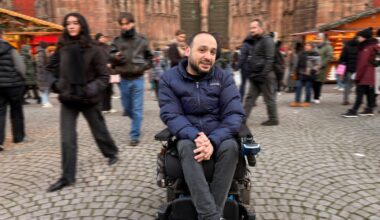 Marché de Noël Handicap Qendrim Kasabaqi