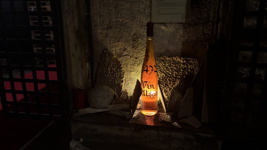 Plus vieux vin blanc en tonneau