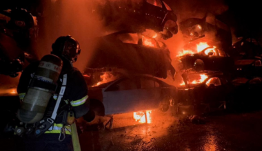 Près de Nice. Un gigantesque incendie détruit tout sur son passage, les images impressionnantes