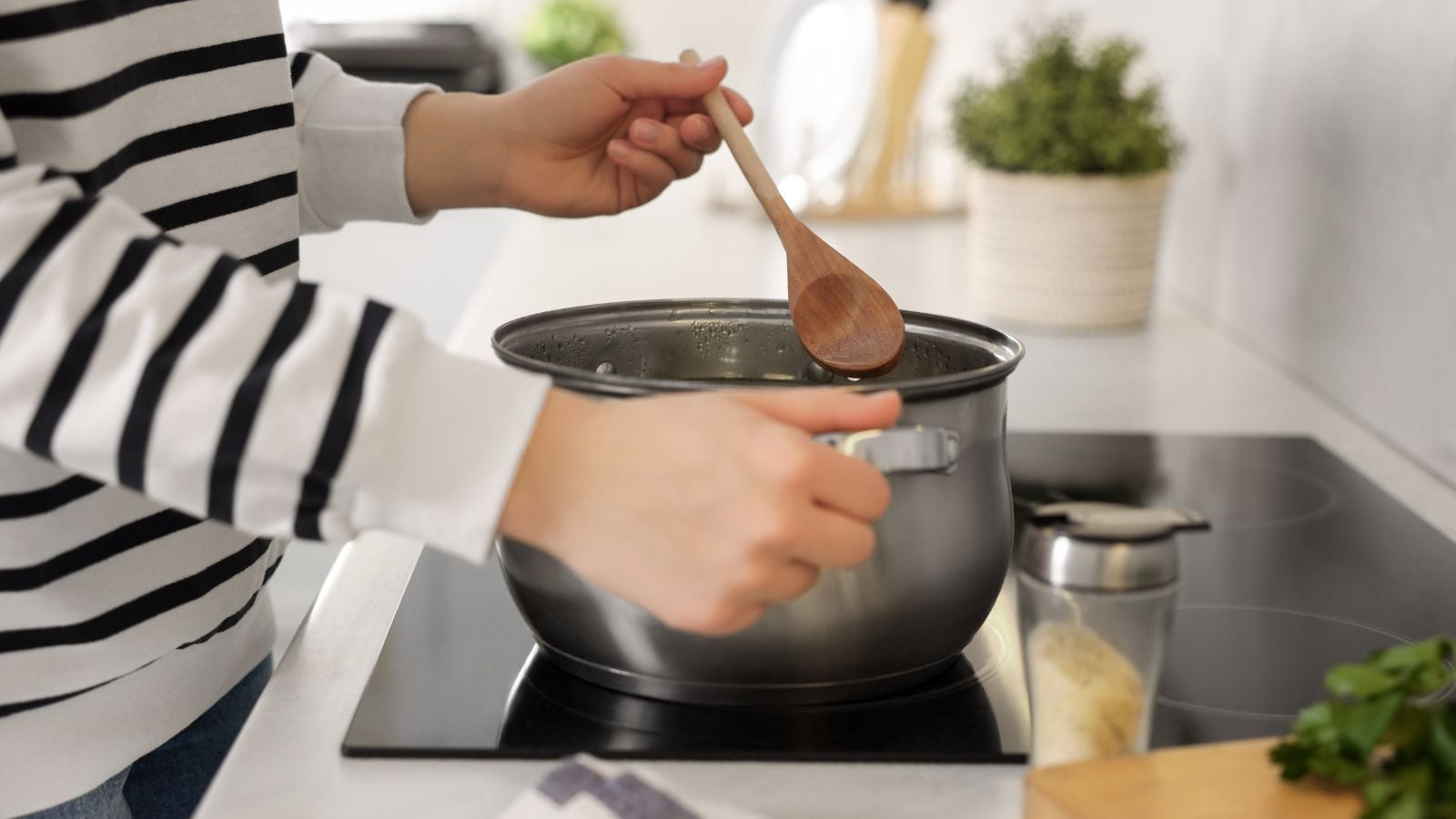 cette épice miraculeuse régule le taux de sucre dans le sang