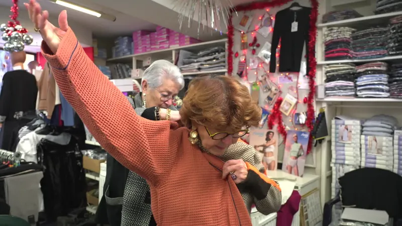 En cinquante ans de commerce et de bons conseils, Jeannine Chastang a gagné une clientèle fidèle.