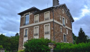 Josiane Balasko, sa maison de 250 m² à deux pas de Versailles