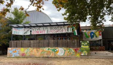 Grenoble. Les squatteurs de ce bâtiment refusent leur expulsion, bras de fer avec la Ville