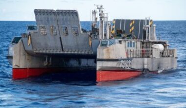 La Flottille Amphibie a rejoint Tarascon, sa ville marraine