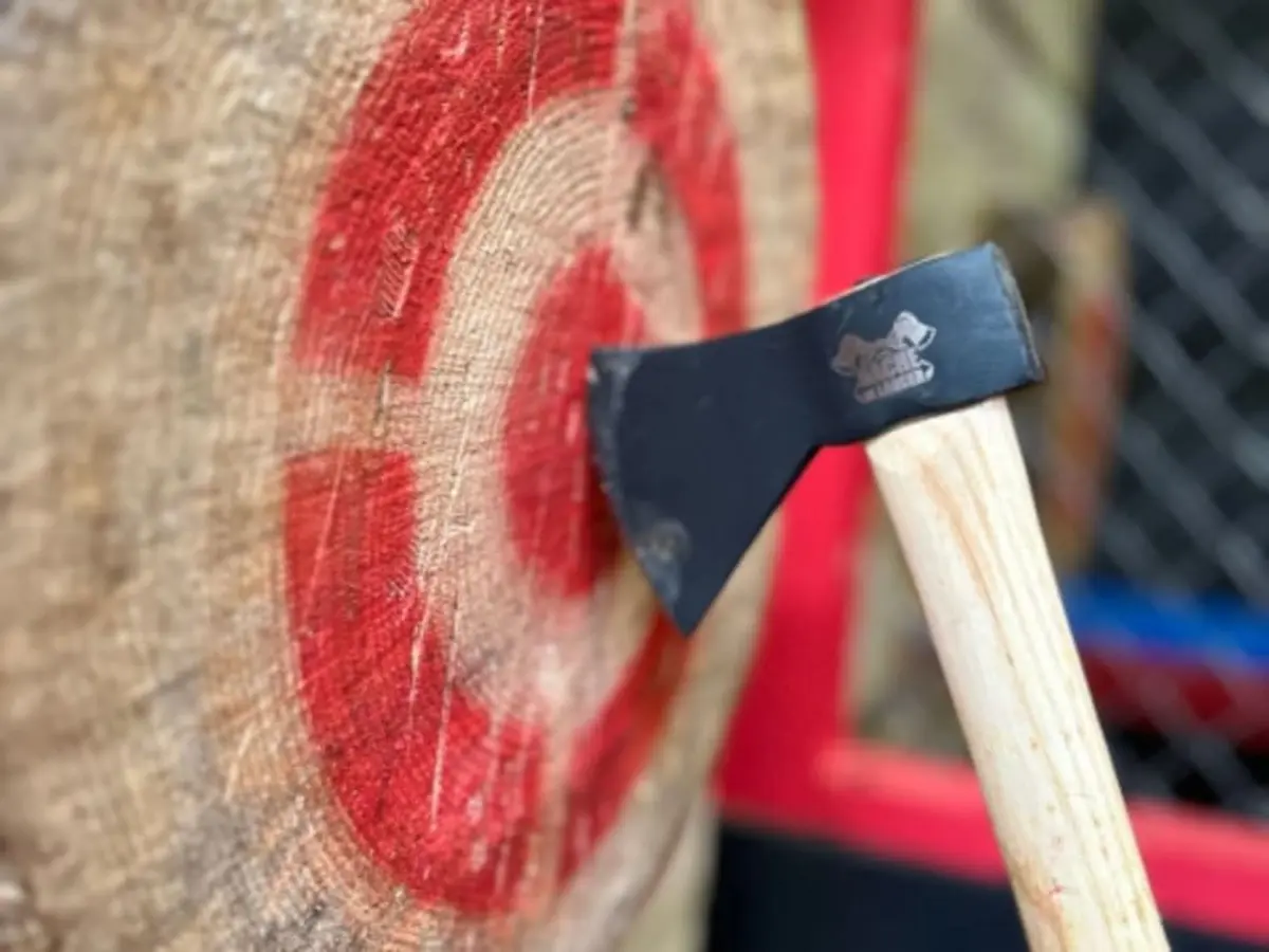 Lancer de shurikens et de haches à Strasbourg (67)