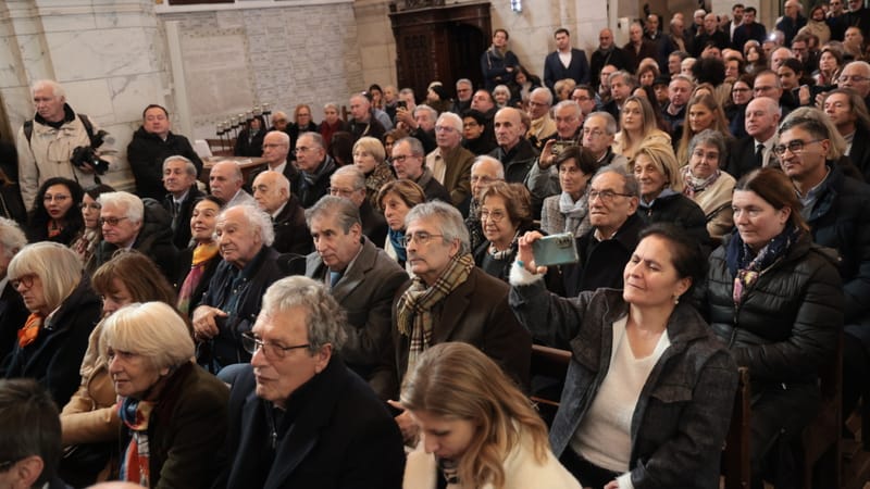 Quelque deux cents personnes étaient présentes afin d’assister à la bénédiction et l’inauguration de la nouvelle exposition du musée sur les "trésors arméniens 1512-1828".