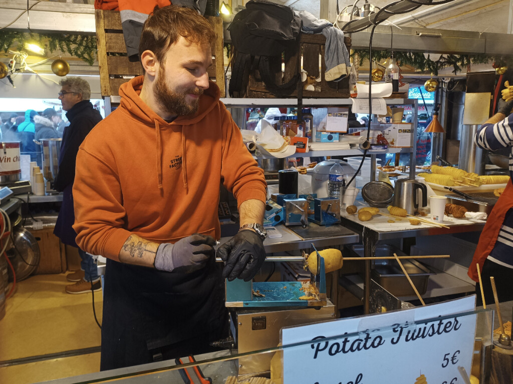 Toulouse. Manger pour 10 euros au marché de Noël, c'est possible : voici trois sélections