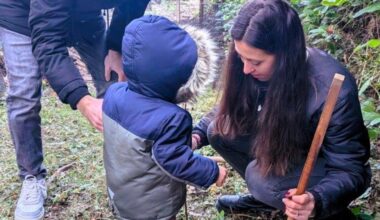 Un arbre a été planté pour célébrer chaque naissance de l'année à Saint-Étienne-du-Grès
