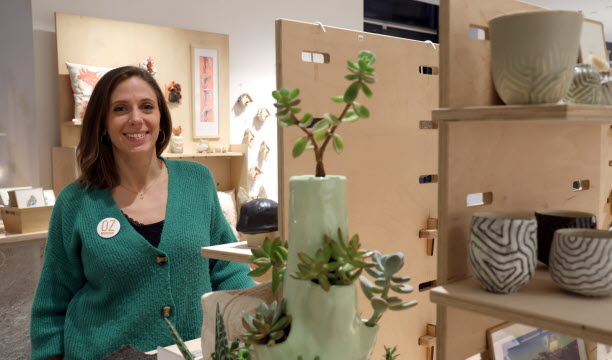 Lucie Munch responsable de la boutique éphémère de créateurs OZ.   Photo Laurent Réa