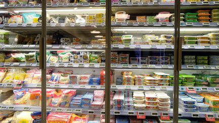 La charte entre supermarchés et fournisseurs vise notamment à valoriser les produits frais et promouvoir des engagements sur l'origine des produits. (Richard Villalon / MAXPPP)