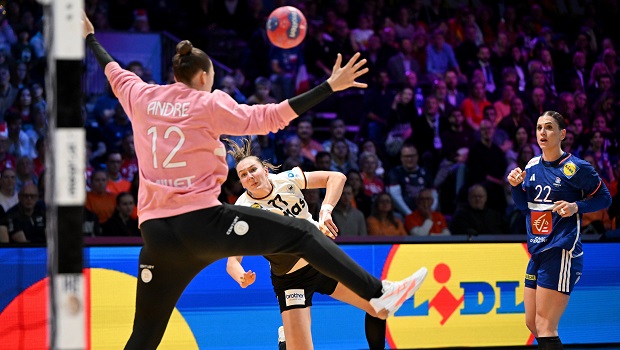 Handball féminin : battues par l’Allemagne, les Bleues privées de finale mondiale - LINFO.re