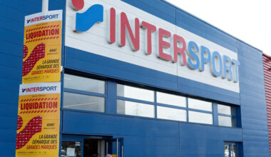 À Bordeaux, ce magasin Intersport casse ses prix avant sa fermeture définitive