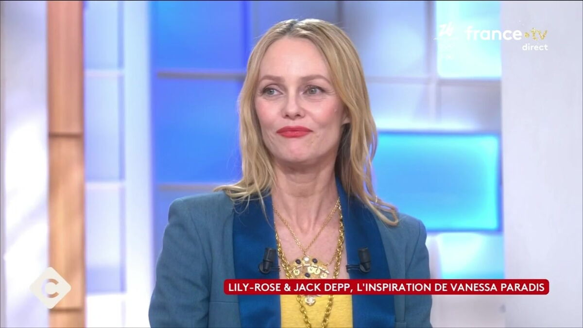 "On les a mis en compétition" : Vanessa Paradis fait des révélations sur ses enfants Lily-Rose et Jack Depp