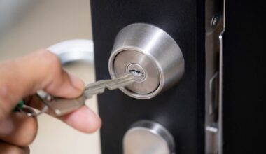 Oui, les cambrioleurs profitent de cette erreur courante avec votre clé la nuit : la voici